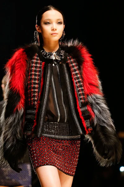 Look 24